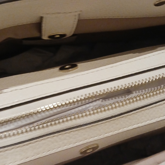 Kate Spade  Leila colorblock Medium triple compartments Satchel Versatile use. - Picture 9 of 12